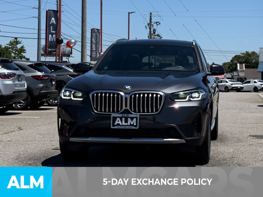 Used 2022 BMW X3 xDrive30i AWD/4WD image 3