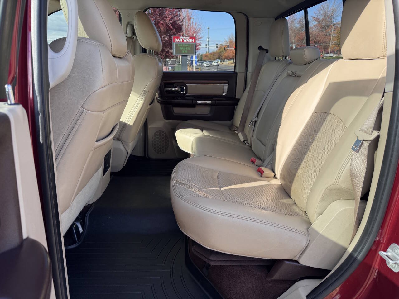 Used 2014 RAM 2500 Laramie w/ Convenience Group AWD/4WD image 8