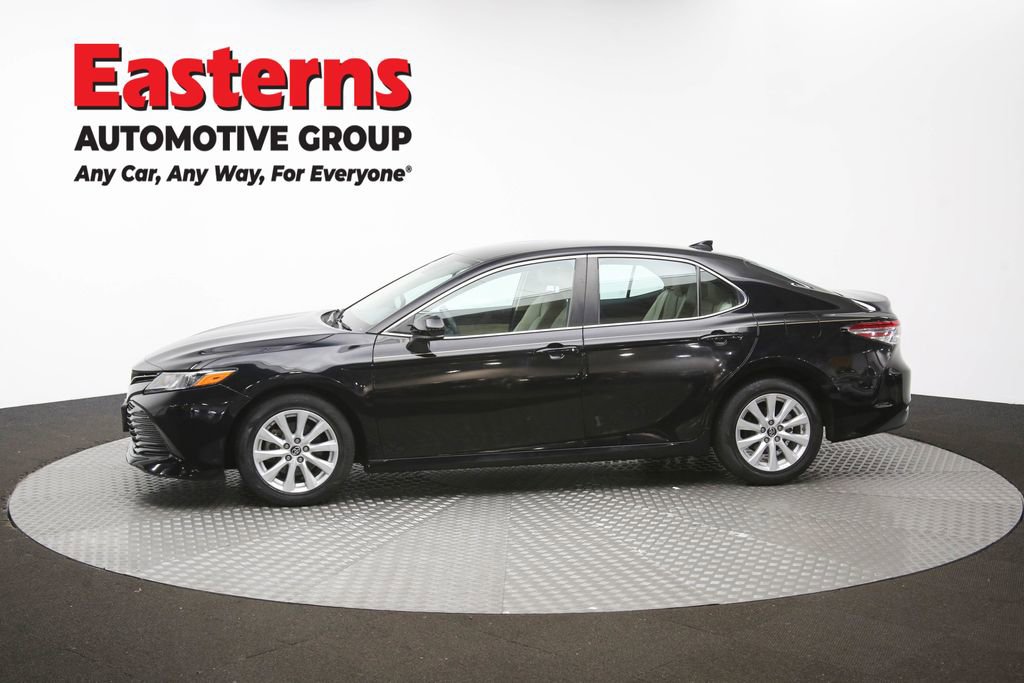 Used 2019 Toyota Camry LE FWD image 60