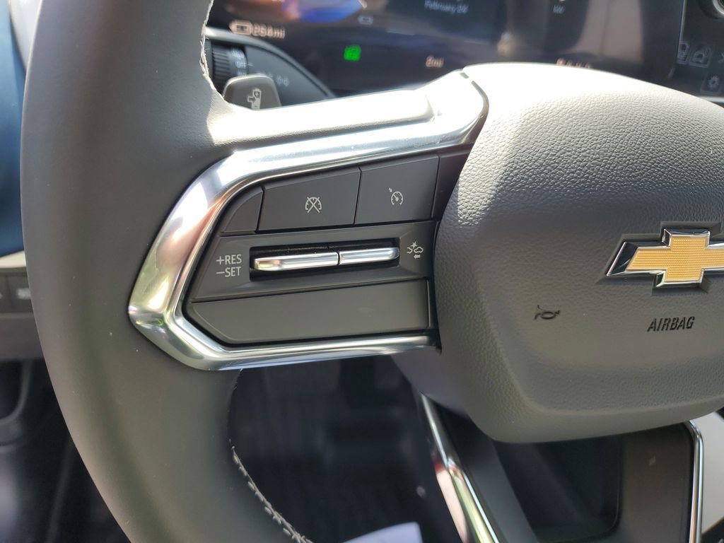 New 2026 Chevrolet Equinox EV LT FWD image 19