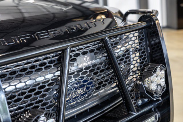 Used 2022 Ford F250 Platinum w/ FX4 Off-Road Package AWD/4WD image 10