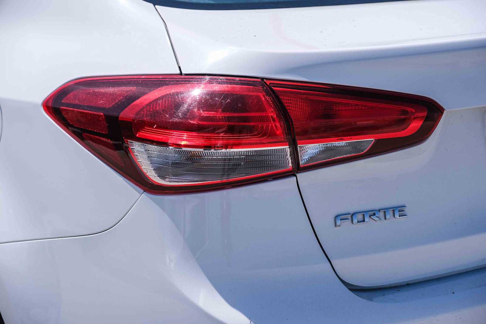 Used 2017 Kia Forte LX FWD image 7