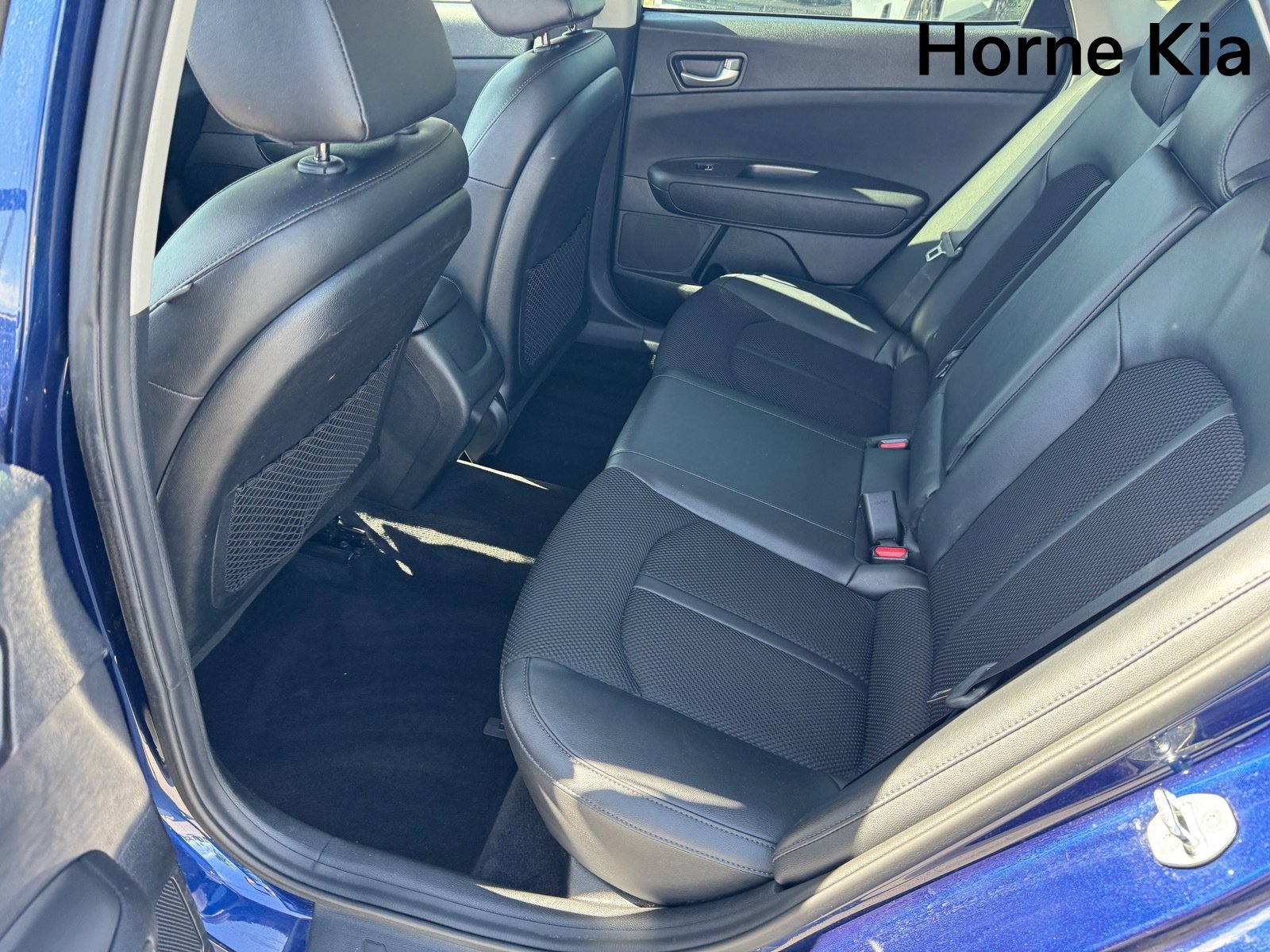 Used 2019 Kia Optima S image 12