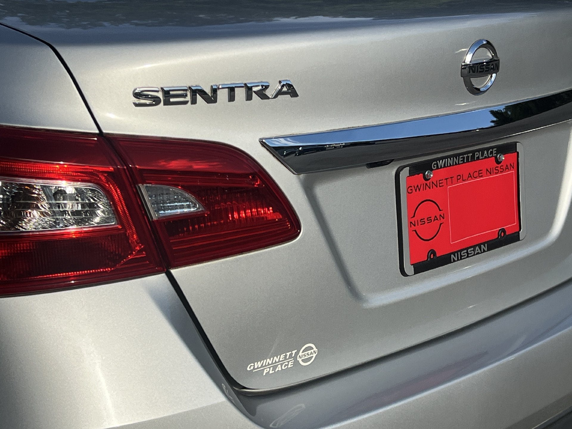 Used 2019 Nissan Sentra S FWD image 29