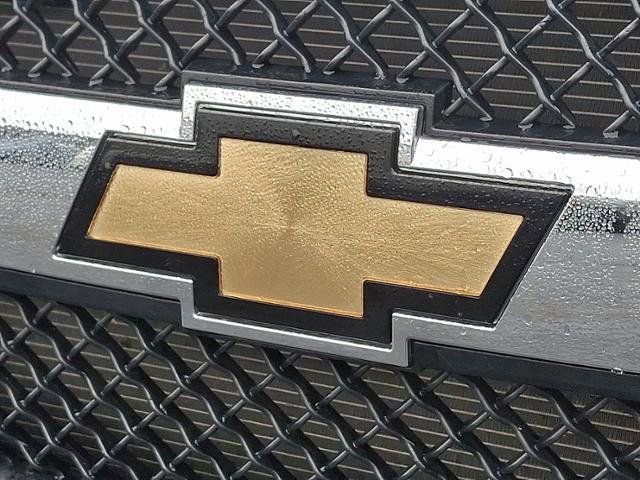 Used 2024 Chevrolet Express 2500 Work Van w/ Driver Convenience Package image 34