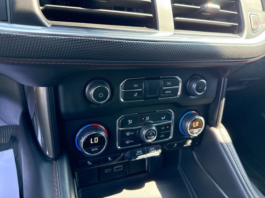 Used 2024 Chevrolet Tahoe RST w/ Luxury Package AWD/4WD image 19