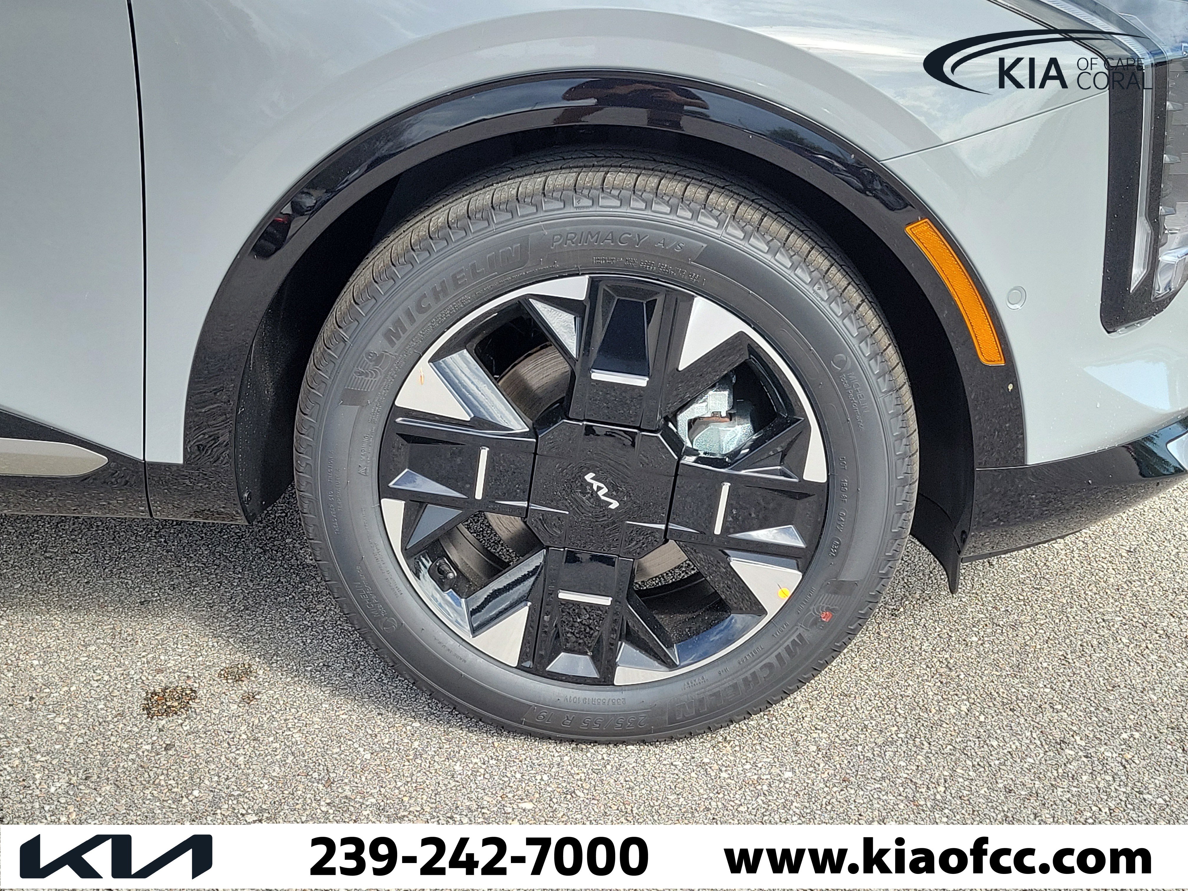 New 2026 Kia Sportage SX image 7