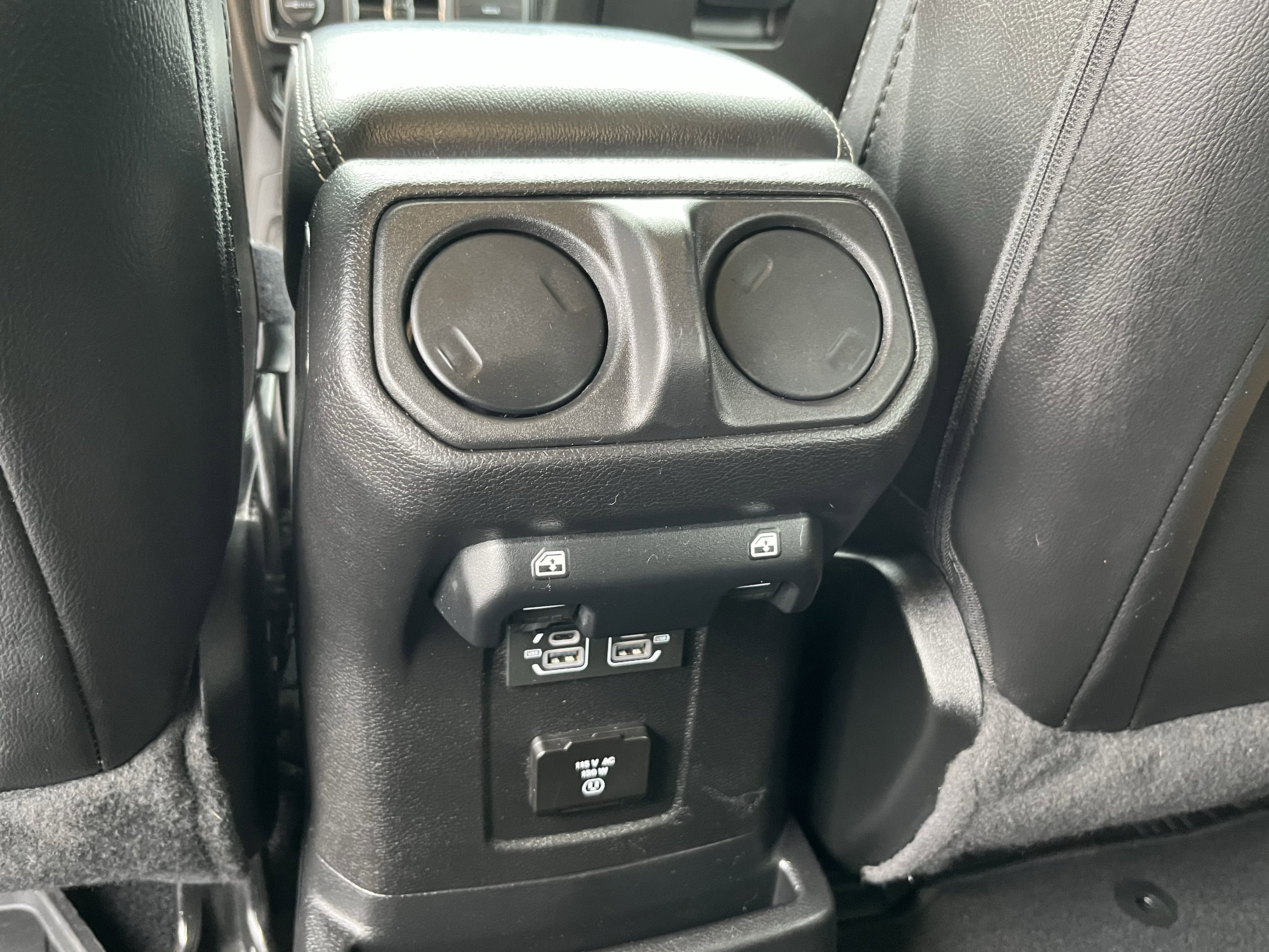 Used 2021 Jeep Wrangler Unlimited Sahara w/ Dual Top Group image 15