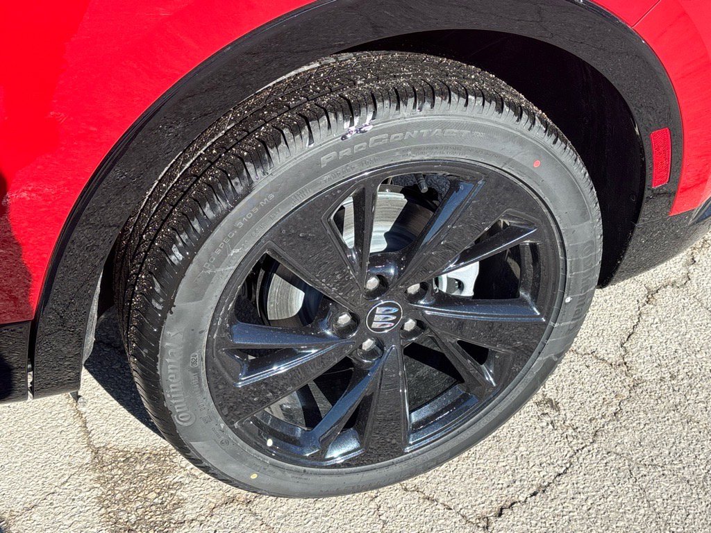 New 2025 Buick Envision Sport Touring image 17