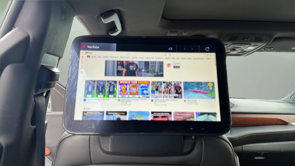 Used 2023 GMC Yukon XL Denali Ultimate image 18