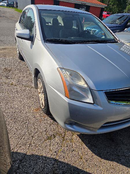 Used 2012 Nissan Sentra 2.0 S FWD image 2
