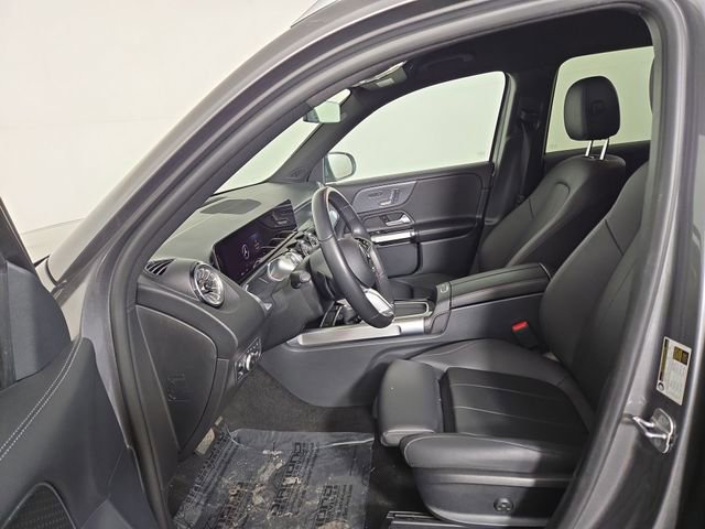 Used 2025 Mercedes-Benz GLB 250 4MATIC image 12