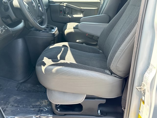 Used 2023 GMC Savana 2500 w/ Driver Convenience Package RWD image 11