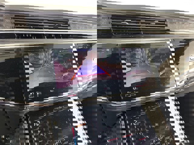 New 2025 Audi A8 L 3.0T image 30