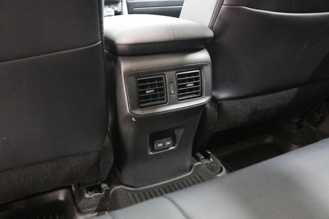 Used 2022 Toyota RAV4 XLE Premium AWD/4WD image 31