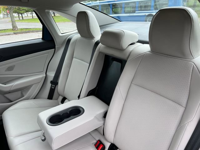 Used 2019 Volkswagen Jetta SE FWD image 25