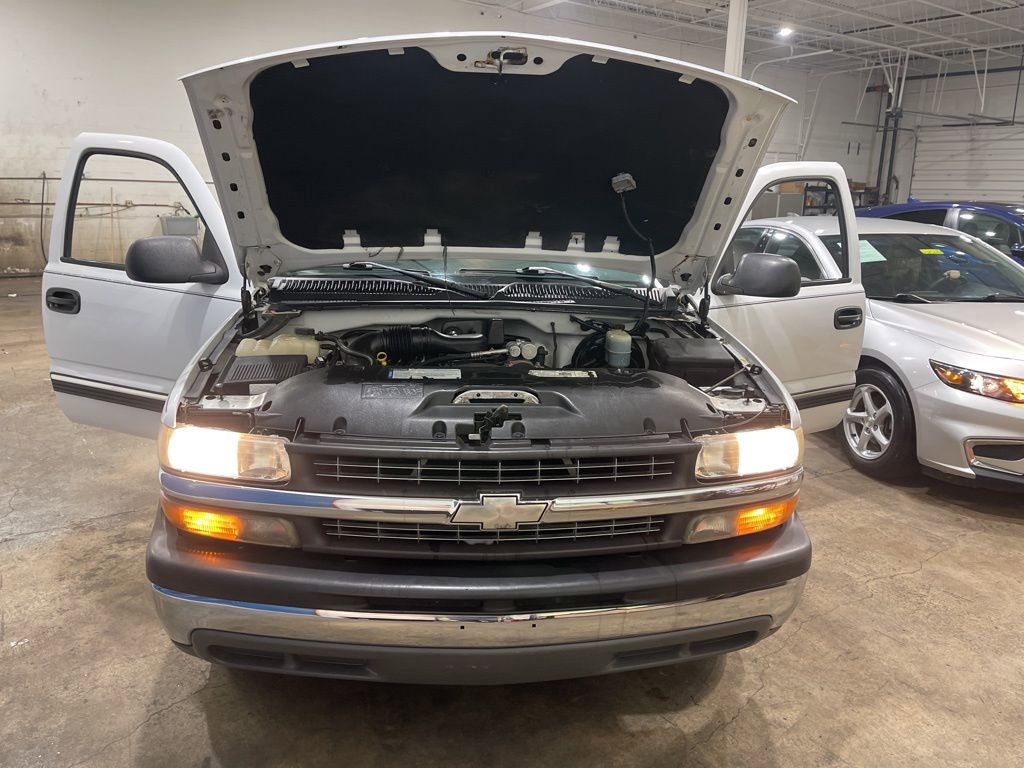 Used 2000 Chevrolet Silverado 1500 Base w/ Exterior Appearance Pkg image 27