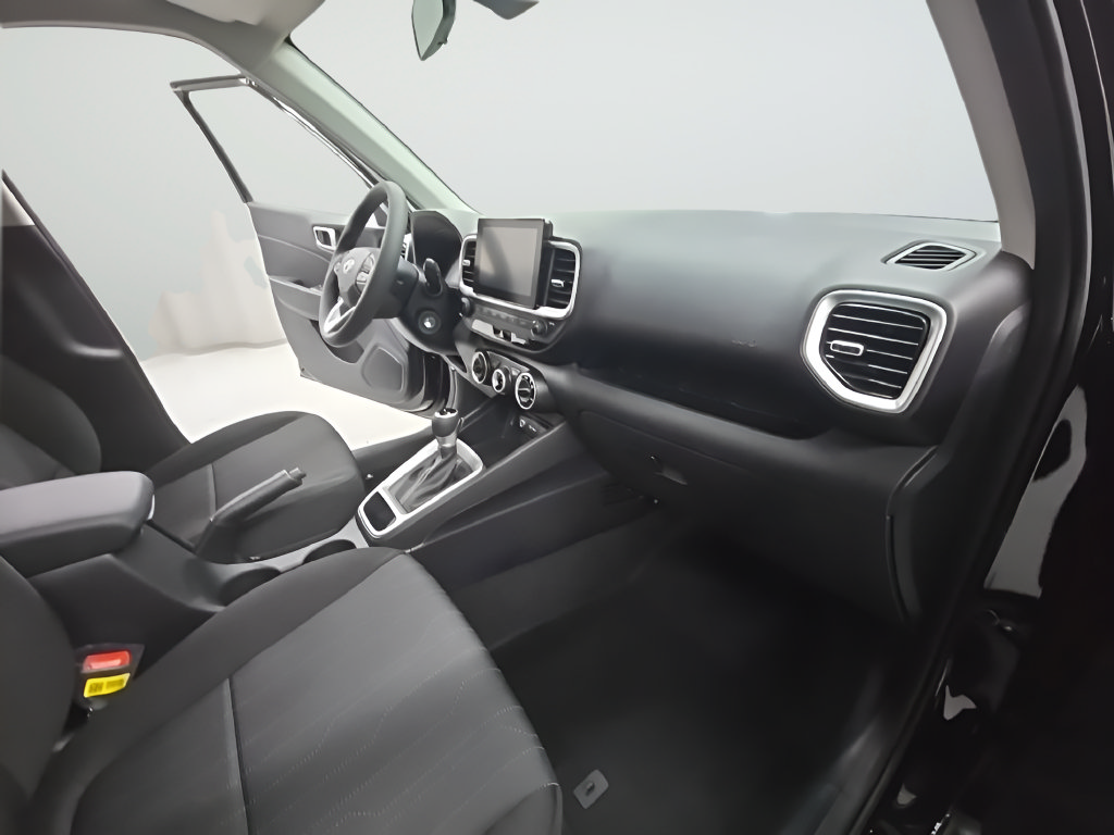 New 2026 Hyundai Venue SE FWD image 25