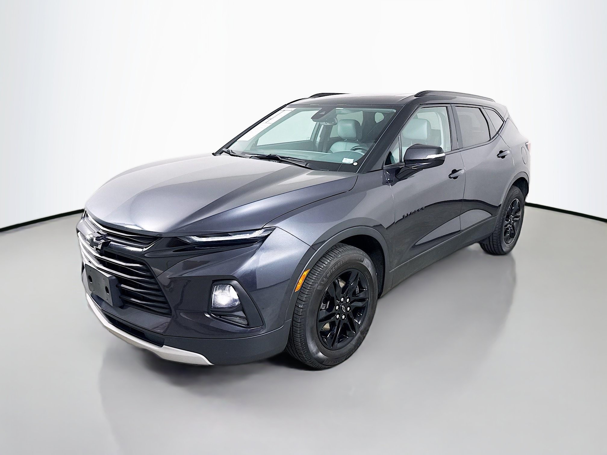 Used 2022 Chevrolet Blazer LT w/ Midnight/Sport Edition AWD/4WD image 3