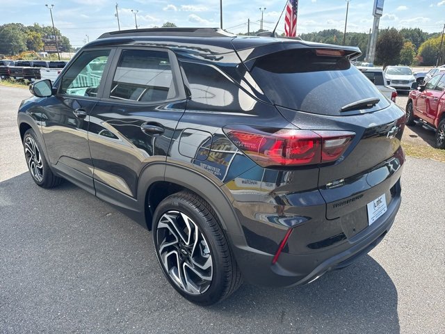 New 2025 Chevrolet TrailBlazer RS w/ Convenience Package image 4