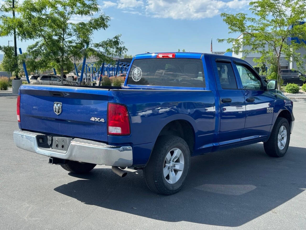 Used 2018 RAM 1500 ST w/ SXT Appearance Group AWD/4WD image 8