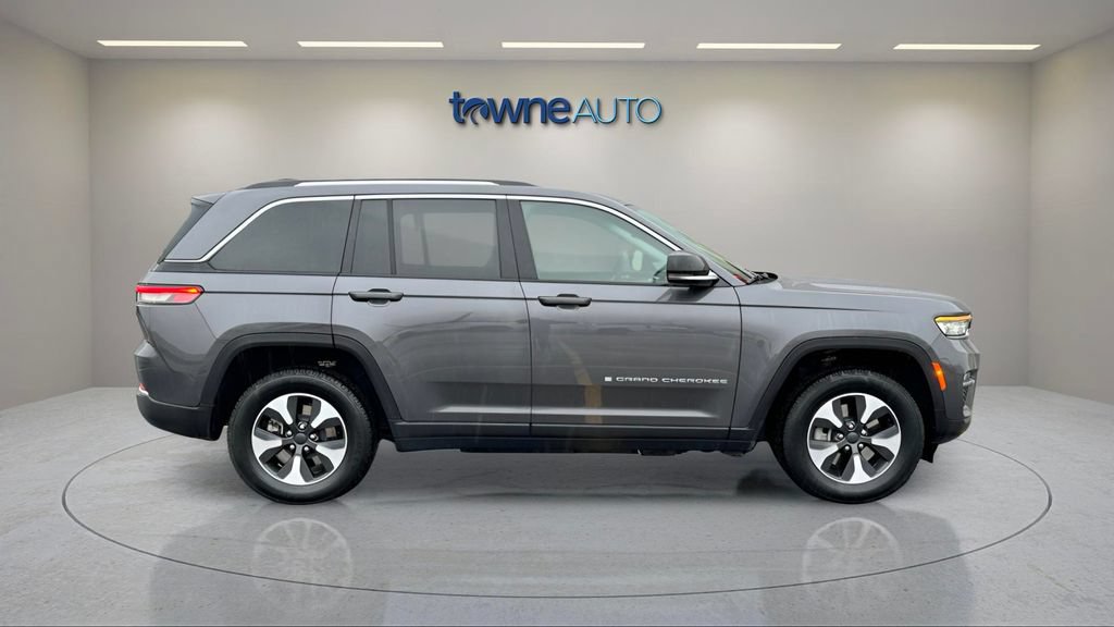 Used 2022 Jeep Grand Cherokee Limited 4xe AWD/4WD image 6