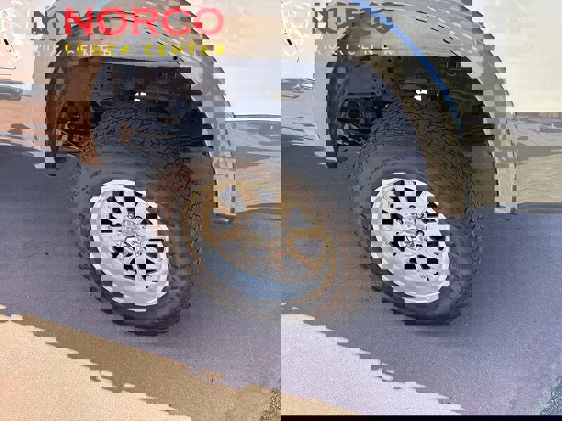 Used 2019 Ford F250 Lariat w/ Chrome Package image 12