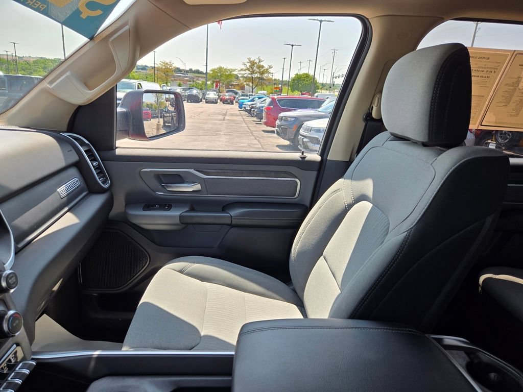 Used 2020 RAM 1500 Big Horn AWD/4WD image 28