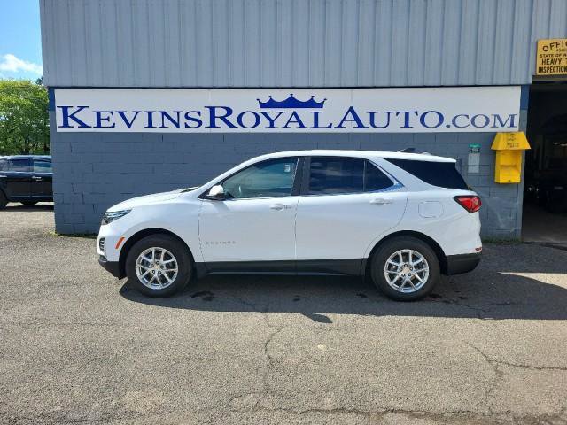 Used 2024 Chevrolet Equinox LT AWD/4WD image 1