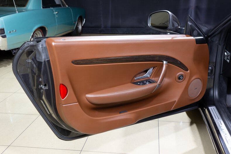 Used 2012 Maserati GranTurismo Convertible RWD image 42