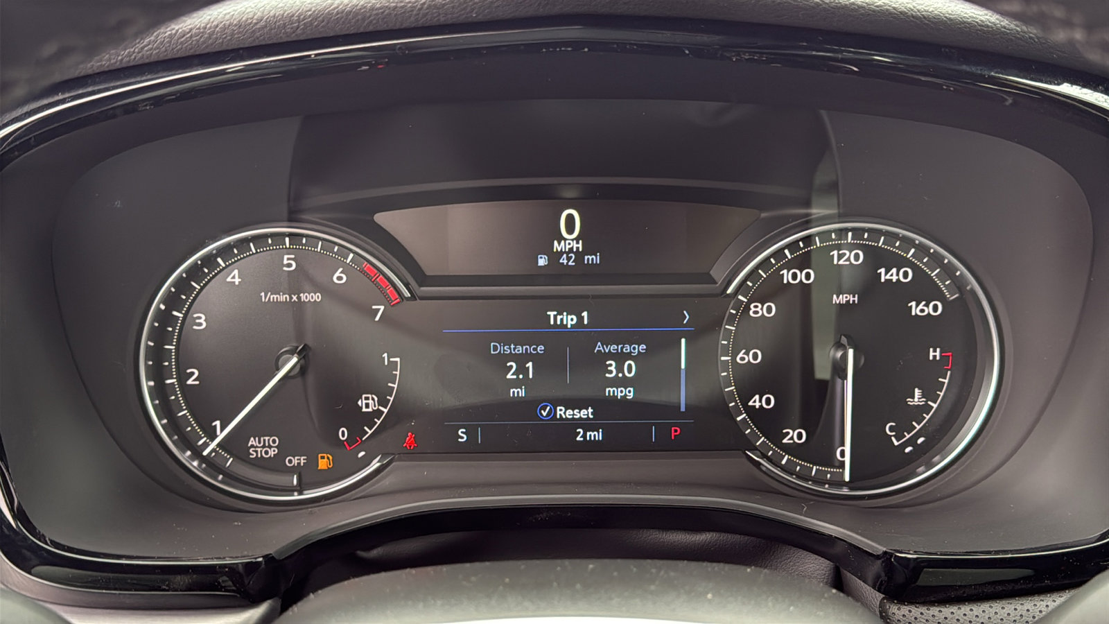 New 2025 Cadillac XT5 Luxury image 14