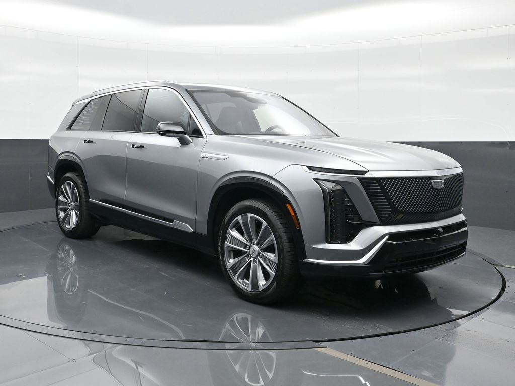 Certified 2026 Cadillac Vistiq Luxury image 4