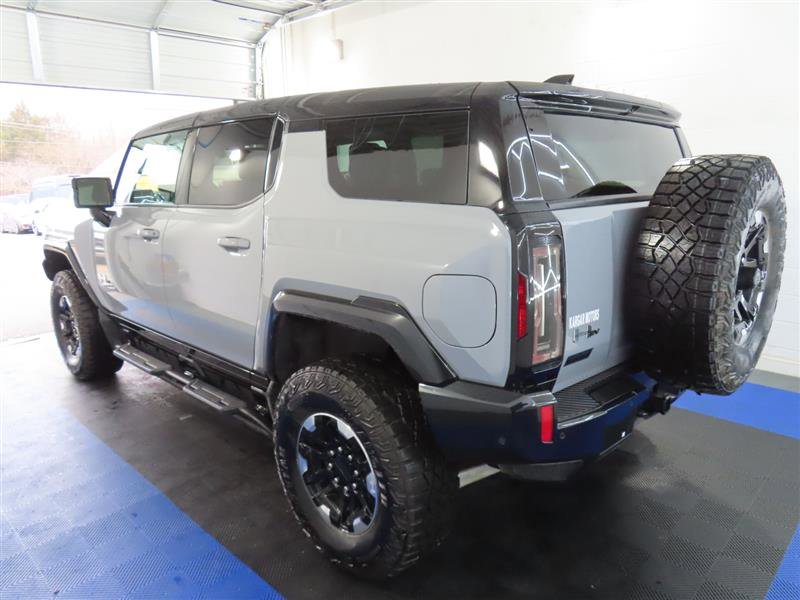 Used 2024 GMC Hummer EV 3X w/ Extreme Off-Road Package AWD/4WD image 10