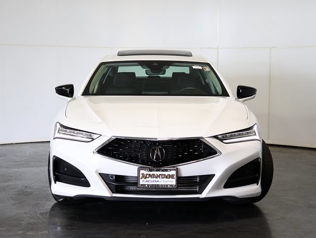 Used 2023 Acura TLX FWD image 9