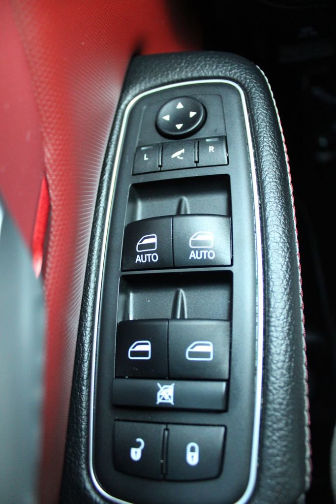 Used 2019 RAM 1500 Rebel w/ Level 2 Equipment Group AWD/4WD image 23