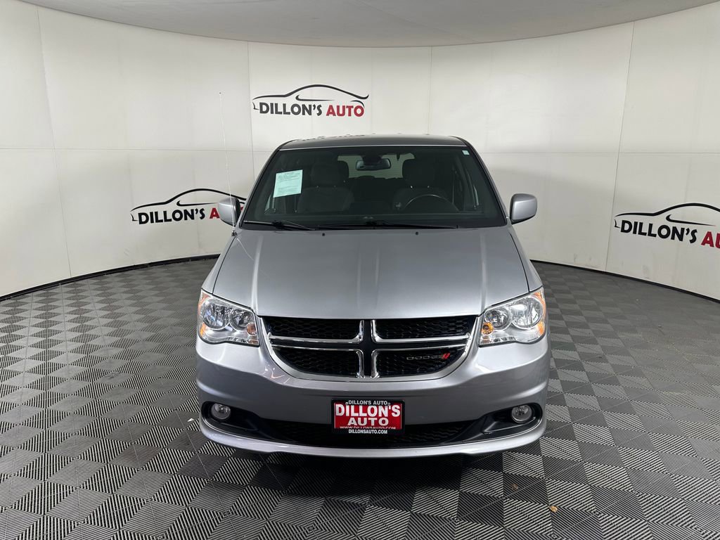 Used 2020 Dodge Grand Caravan SE image 11