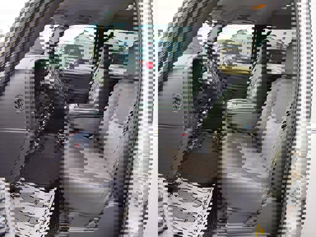 Used 2006 Chevrolet Silverado 3500 LS image 16