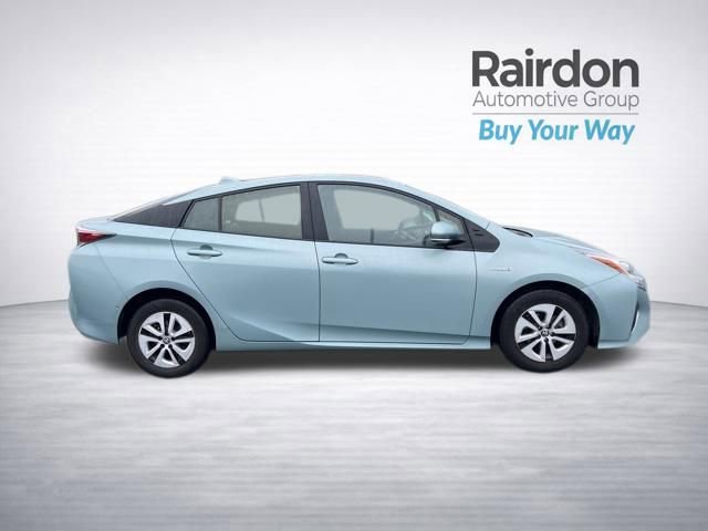 Used 2018 Toyota Prius Four w/ Advanced Technology Package FWD image 8