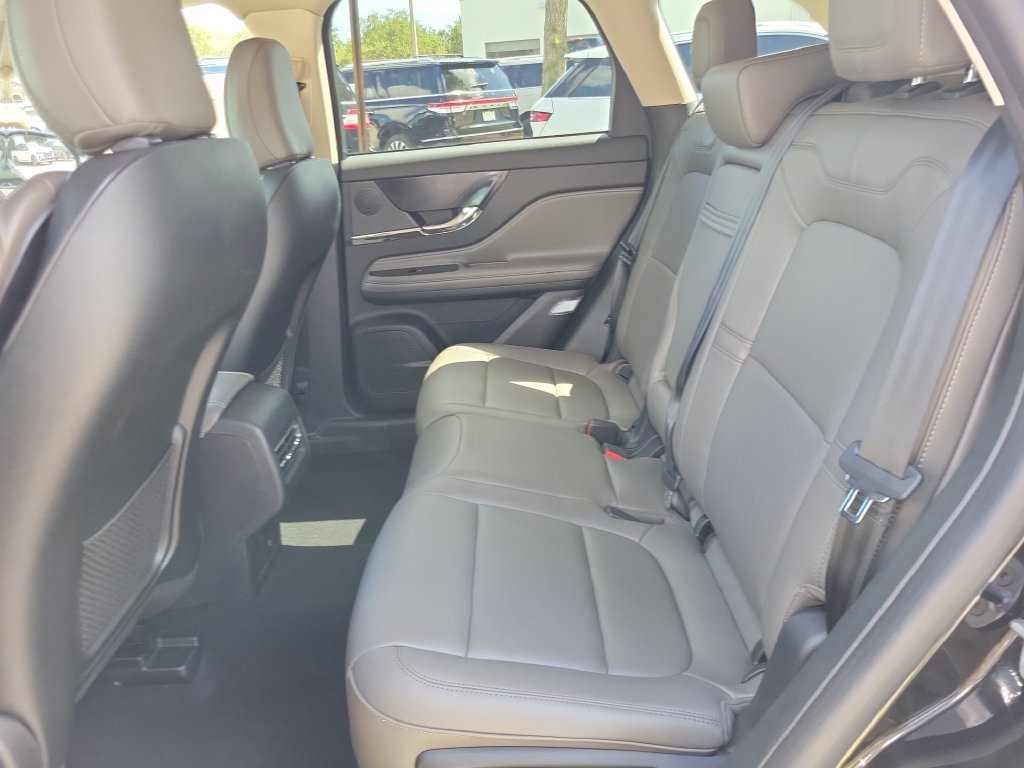 Certified 2023 Lincoln Corsair FWD image 8