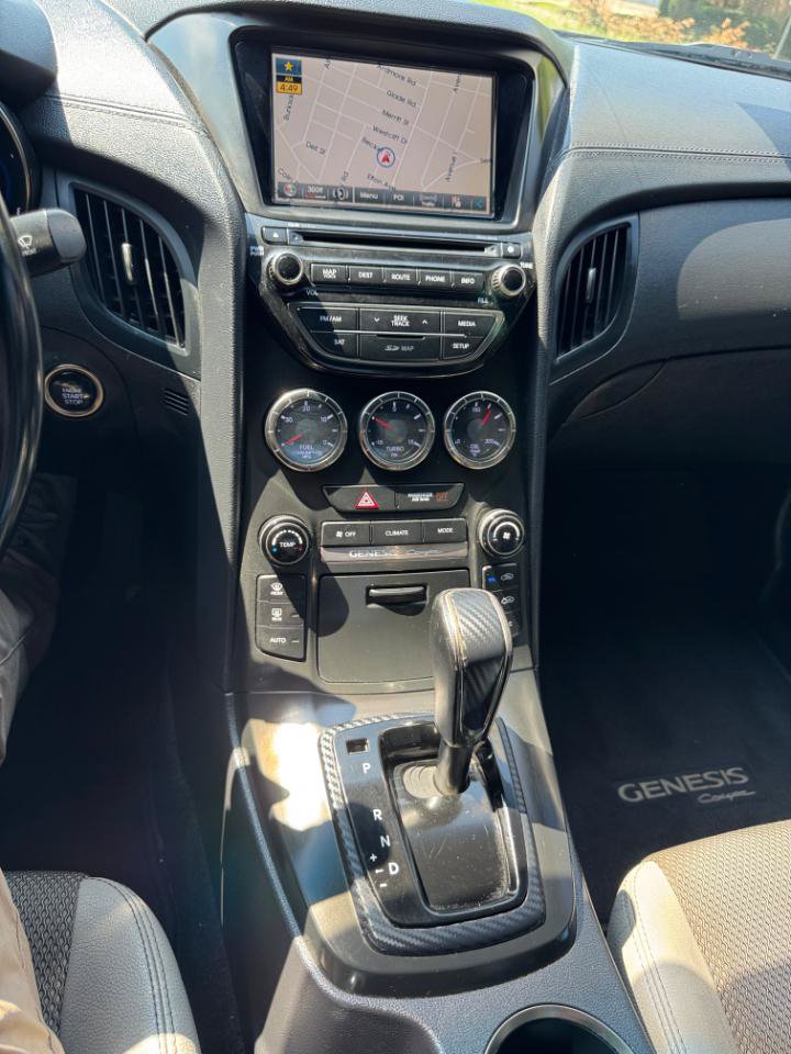 Used 2014 Hyundai Genesis 2.0T RWD image 20