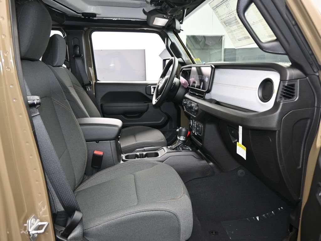 New 2026 Jeep Gladiator Sport AWD/4WD image 36