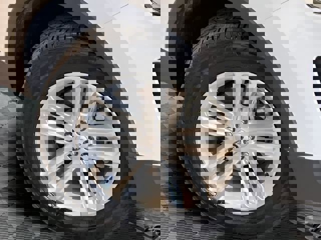 Used 2017 Ford Explorer FWD image 27