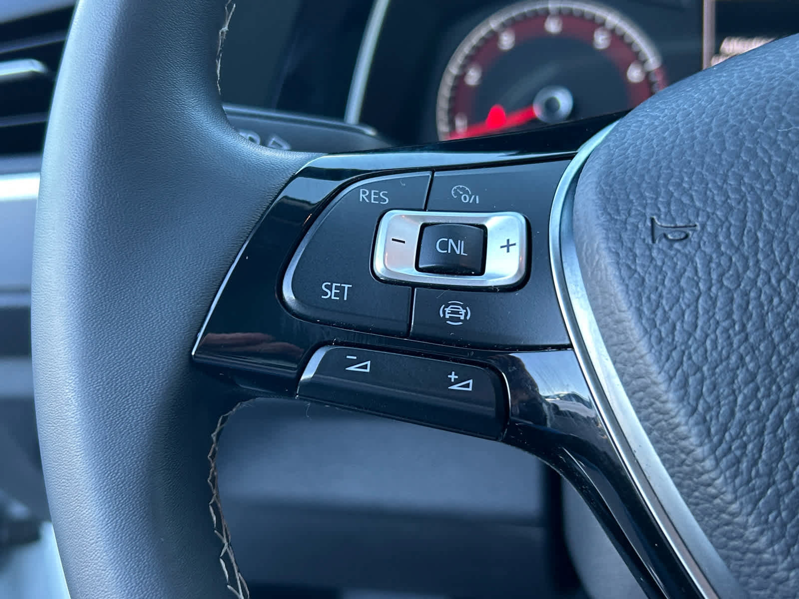 Used 2021 Volkswagen Jetta SE image 30