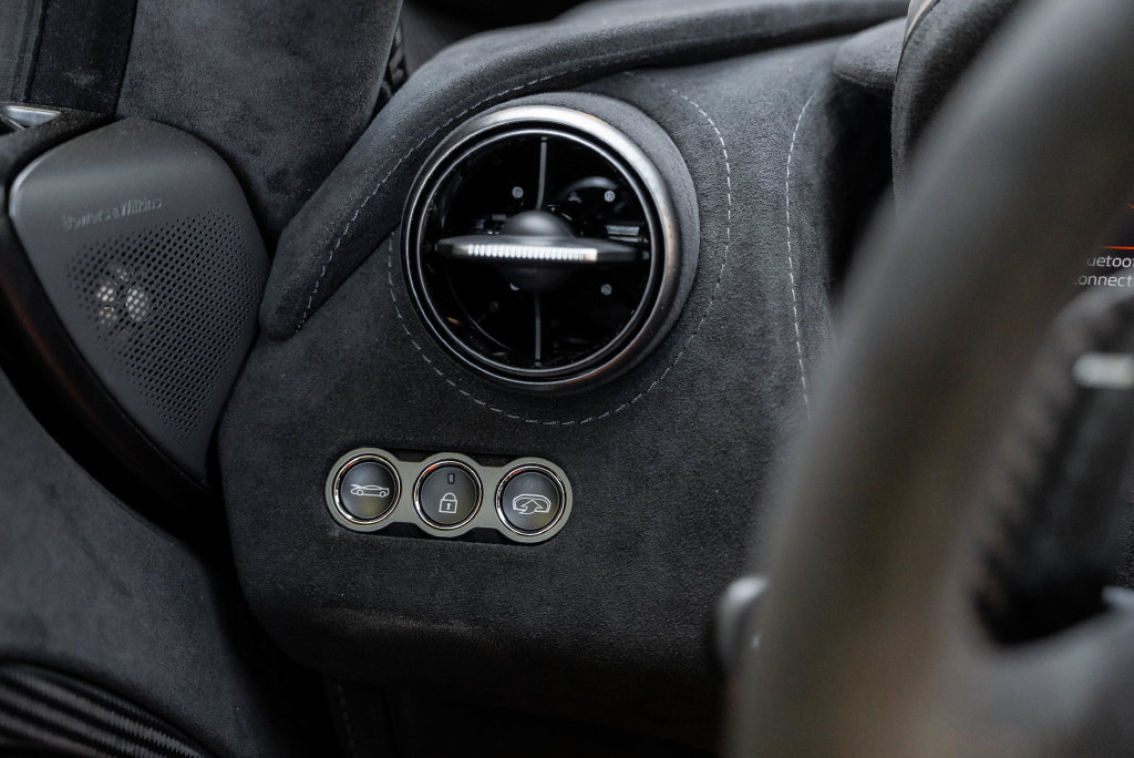 Used 2021 McLaren 765LT RWD image 56