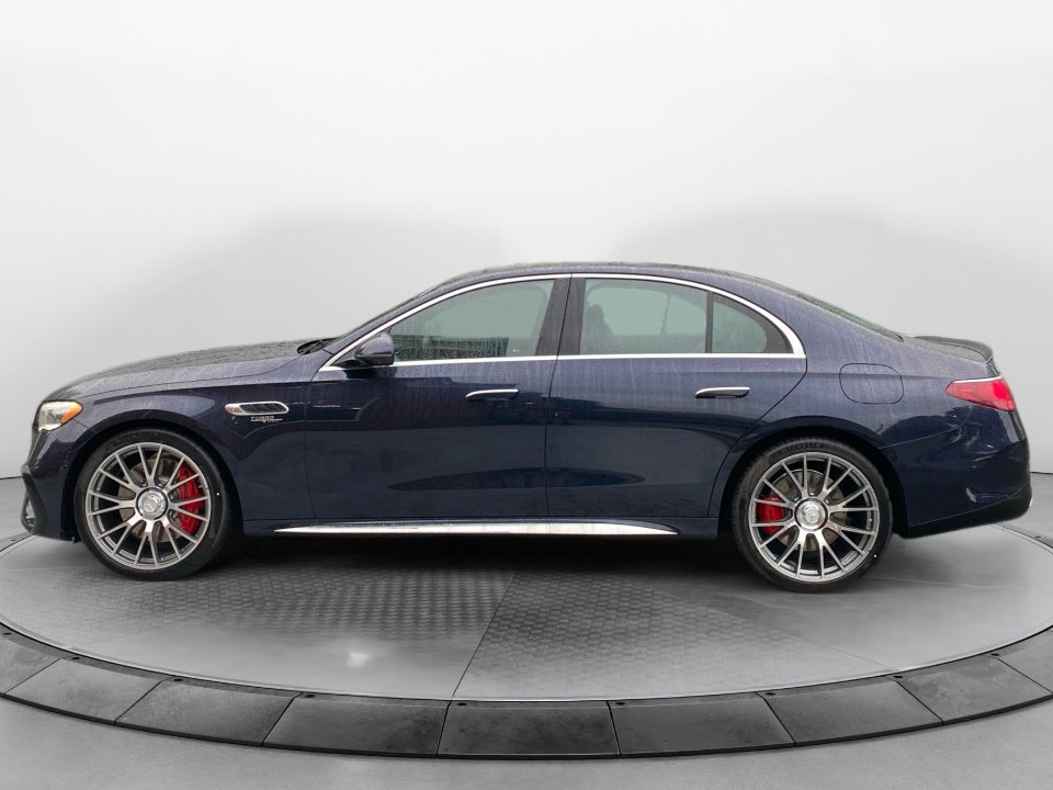 New 2026 Mercedes-Benz E 53 AMG e 4MATIC Sedan image 4