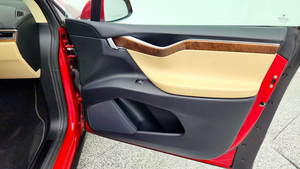 Used 2017 Tesla Model X 100D image 30