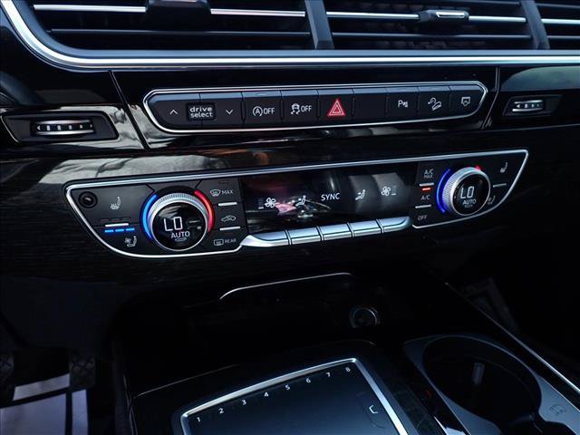 Used 2018 Audi Q7 3.0T Prestige w/ Prestige Package AWD/4WD image 22