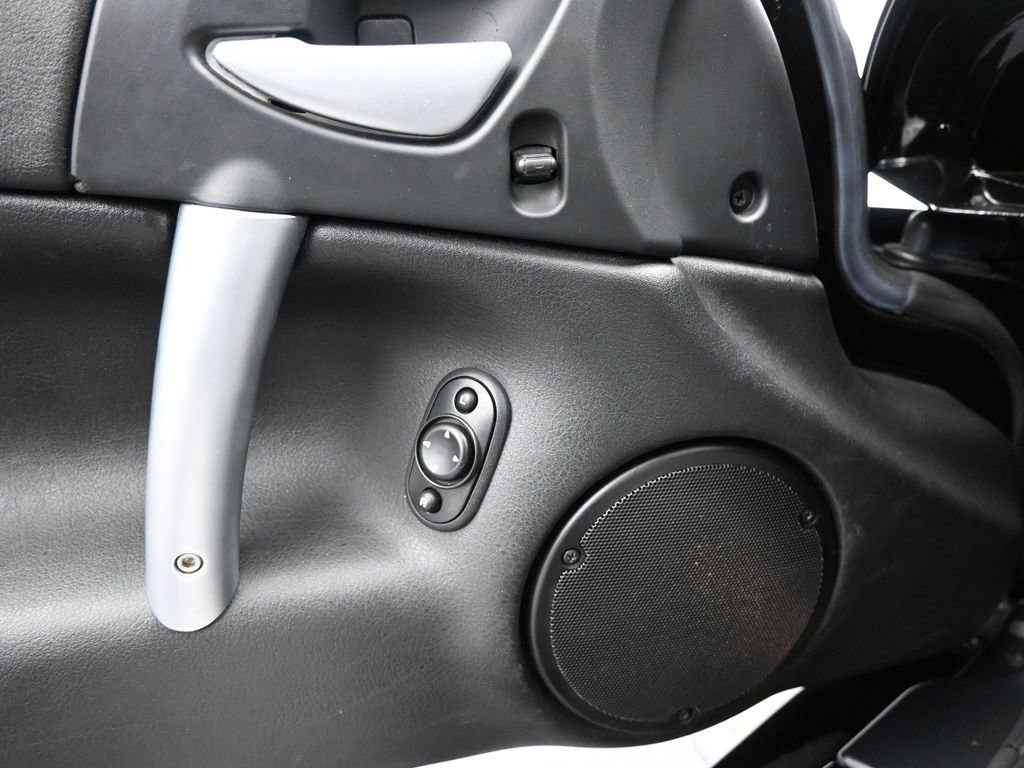 Used 2006 Dodge Viper SRT-10 image 16