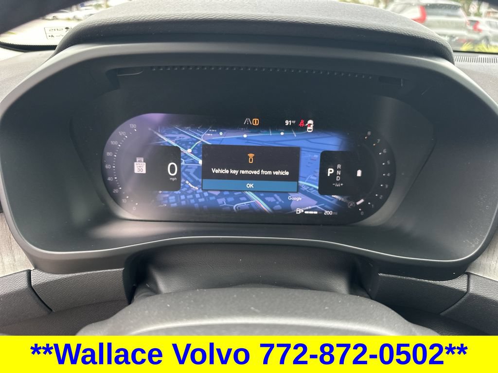 Used 2023 Volvo XC40 B5 Ultimate w/ Protection Package AWD/4WD image 19