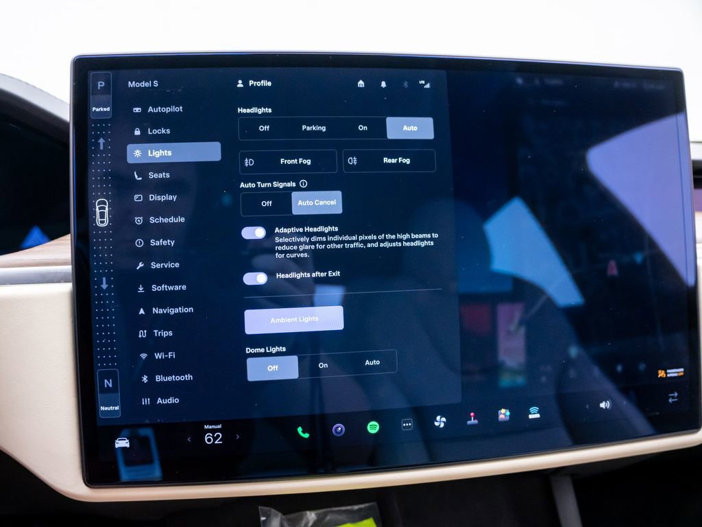 Used 2023 Tesla Model S Standard Range image 27